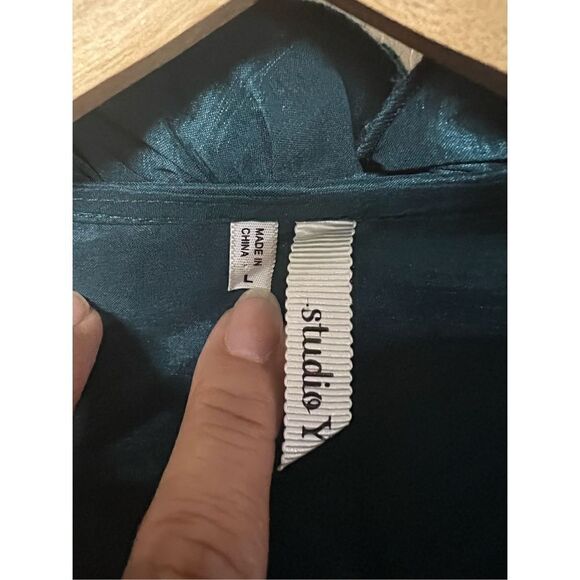 Studio Y Blouse  - Picture 3 of 4